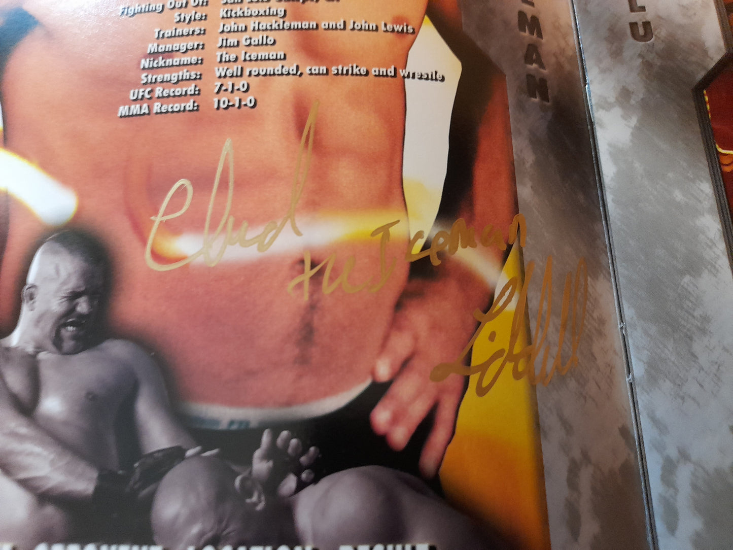 UFC 40 Vendetta - Tito Ortiz Vs Ken Shamrock (2002) - [AUTOGRAPHED] Official Event Program