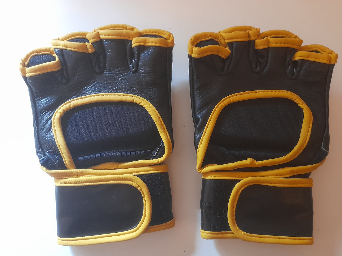 KOTC King Of The Cage Official MMA Fight Gloves - Black/Yellow - Size XL - Ouano