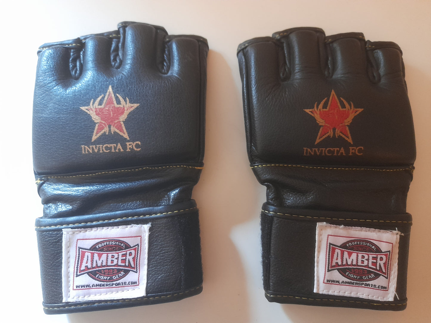 Invicta Fighting Championship MMA Fight Gloves - Version 1 - Black - Size XS