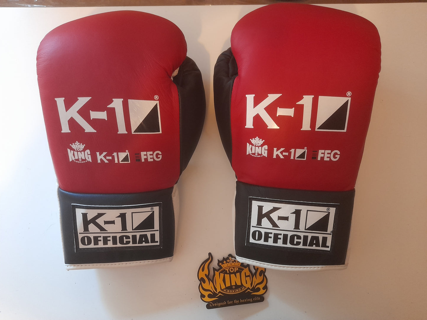 K-1 Official Kickboxing Fight Gloves - Red - Size 8oz - King