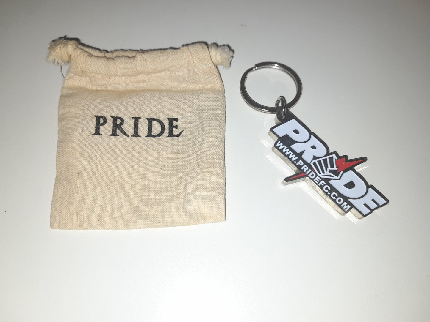 Official PRIDE FC Metal Keyring / Keychain with pouch and box