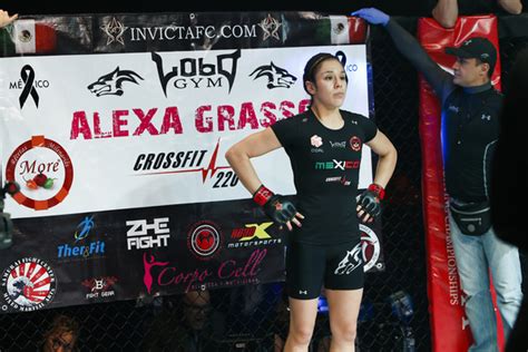 Alexa Grasso Fight Worn Invicta FC 10 MMA Gloves (2014) [FIGHT WORN]